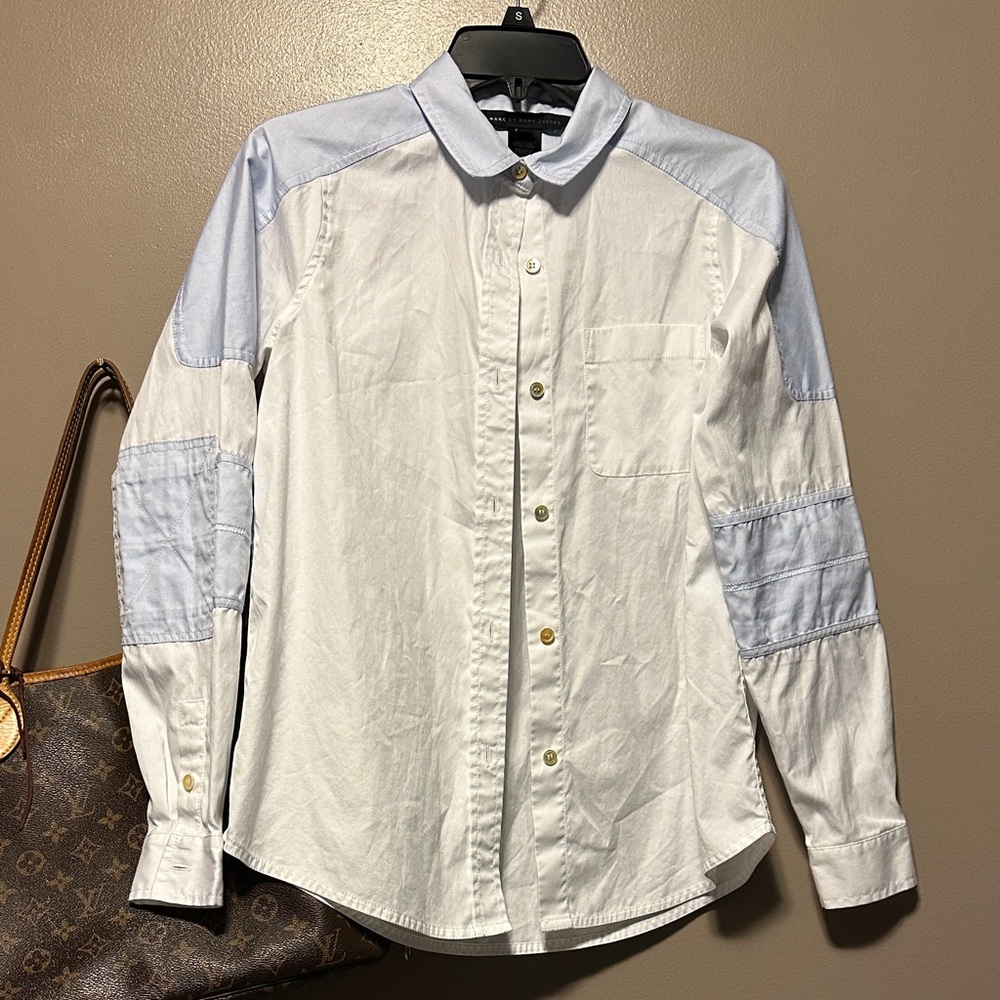 🚨SALE Marc By Marc Jacobs White and Light Blue Casual Shirt